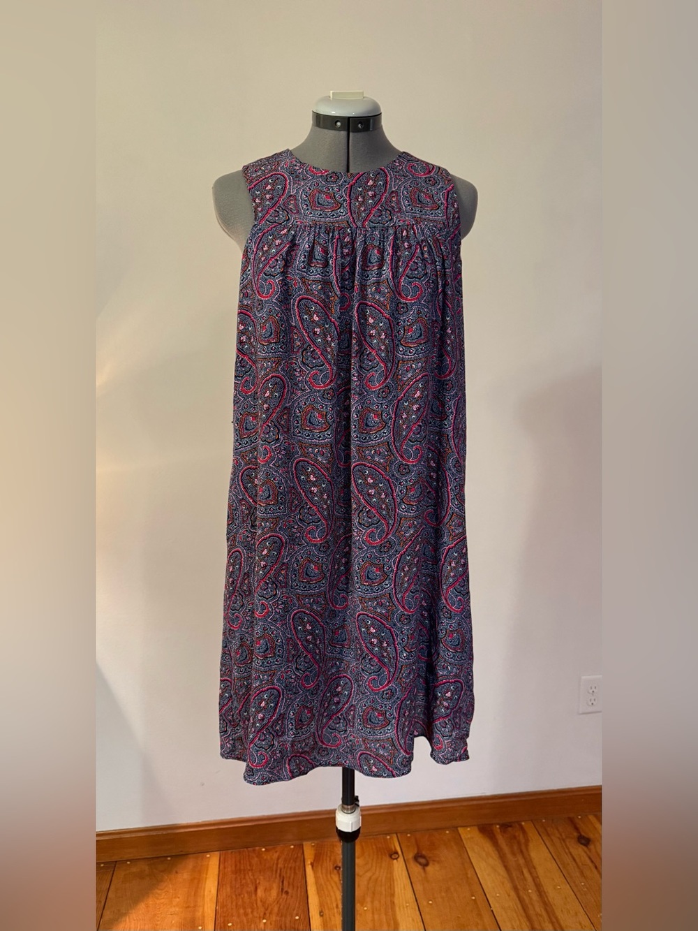 GAP Navy and Pink Paisley Sleeveless Mini Dress